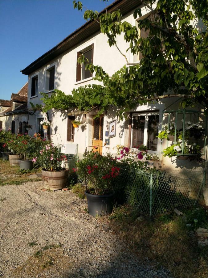 Chambre D'Hotes Le Chat Botte Espédaillac Kültér fotó